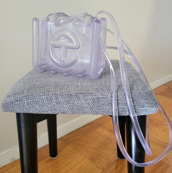 Telfar Handbags - Like New Telfar Small Jelly Bag